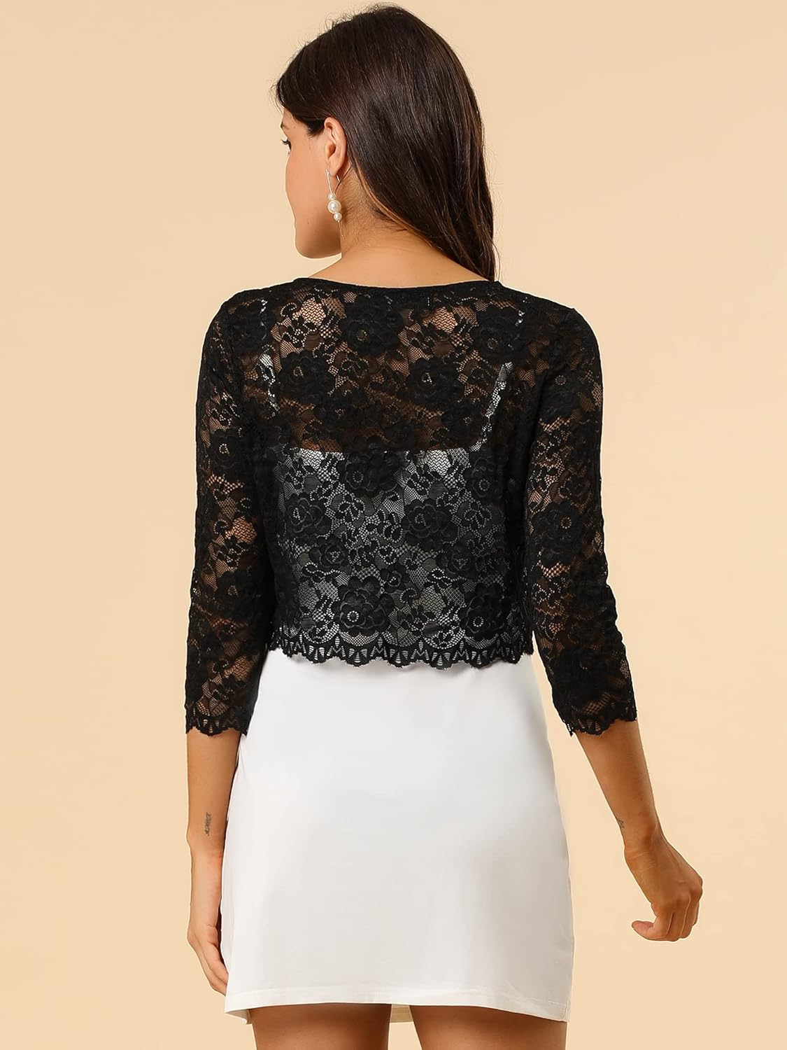 Cardigan Elegante con Encaje