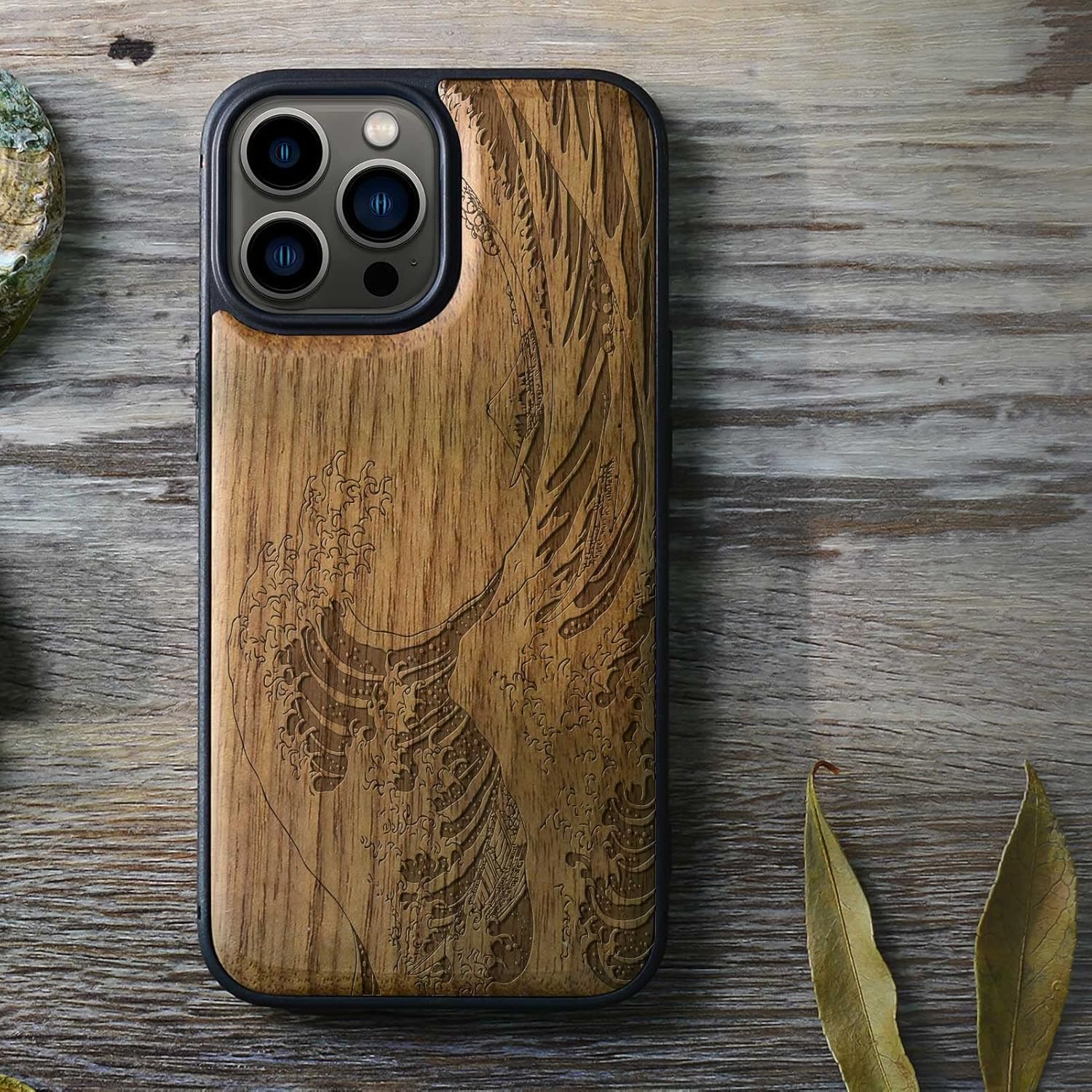 Funda Madera iPhone 13 Pro Kanagawa
