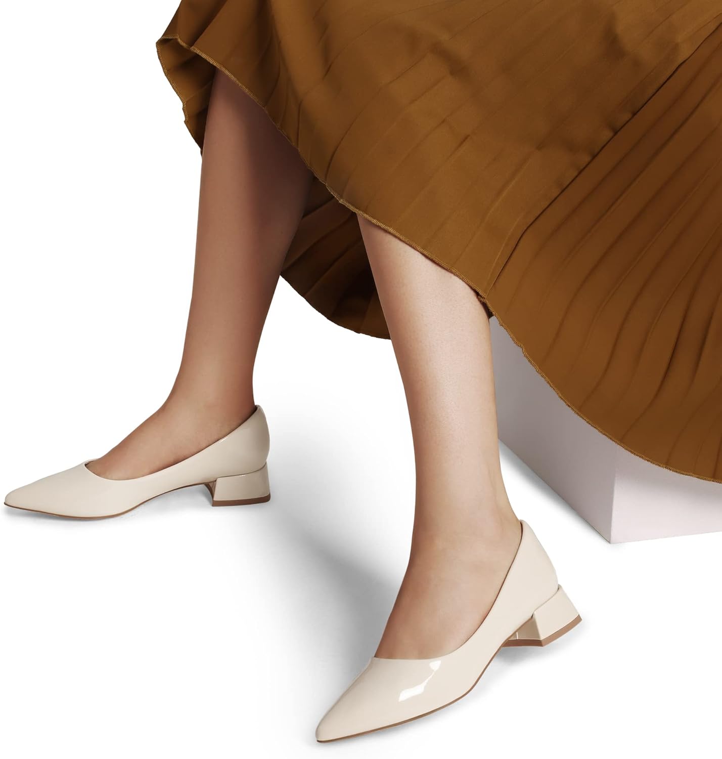 Tacones beige cierre dama 41