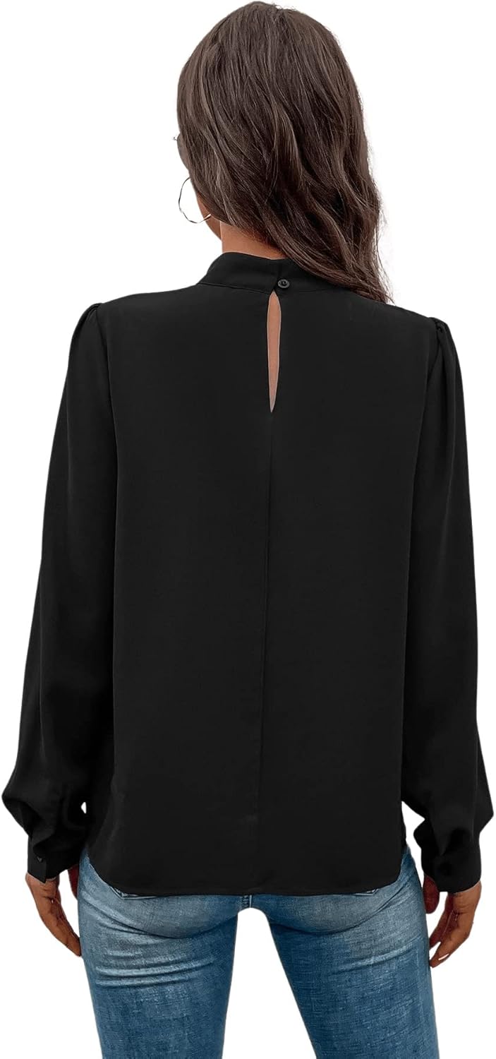 Blusa Elegante Cuello Alto Negra