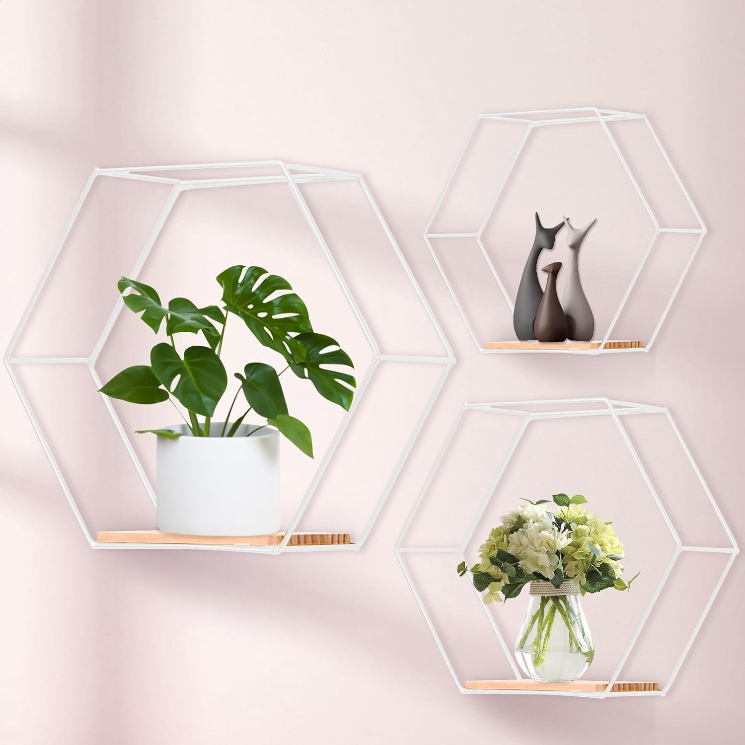 Estanterías hexagonales blancas